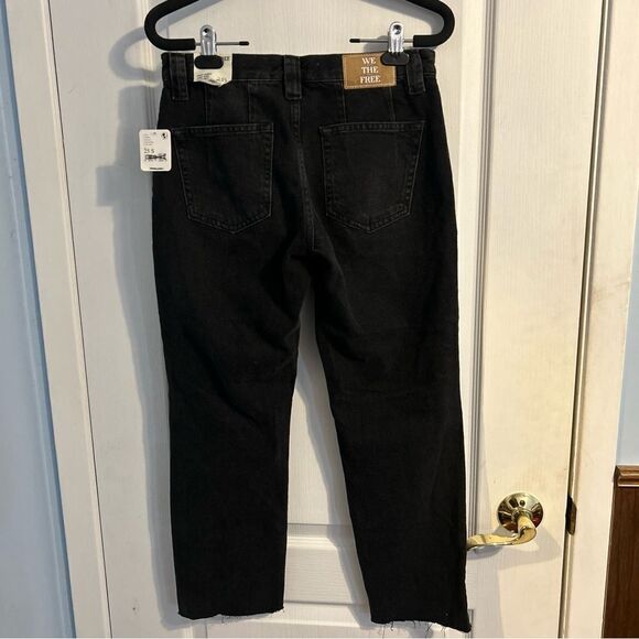 Free People We The Free CRVY Siren Low Rise Straight Jeans Black Size 25 - Picture 2 of 13